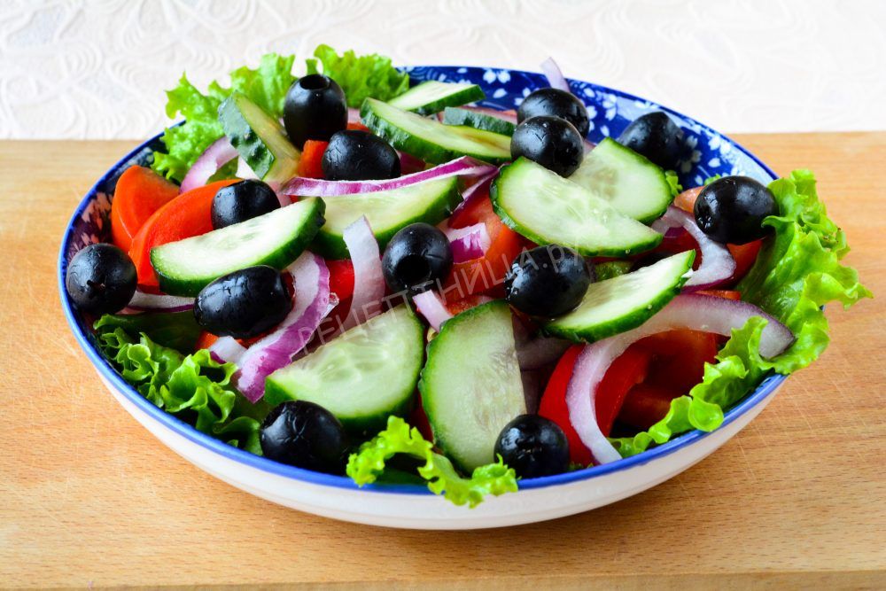 Греческий салат с фетой - фото шаг 7