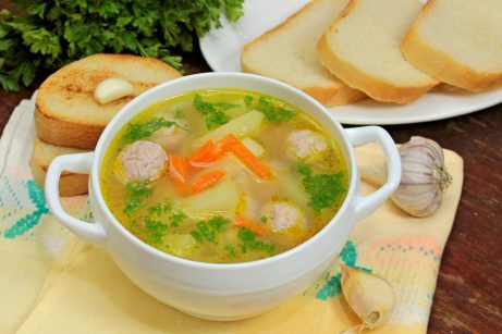 Картофельный суп с фрикадельками - фото шаг 9