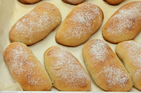 Французские булочки из хлебного дрожжевого теста - фото шаг 10