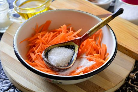 Морковь по-корейски — быстрый рецепт - фото шаг 2