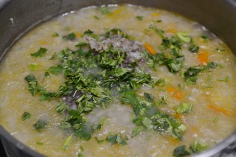 Рисовый суп с квашеной капустой - фото шаг 7