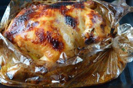 Курица в духовке целиком – блюдо на Новый год - фото шаг 6