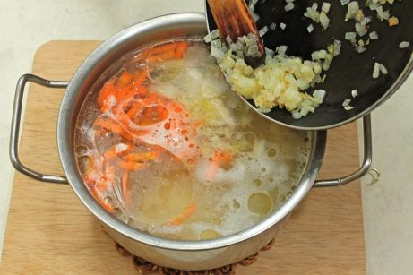 Куриный суп с вермишелью и картошкой - фото шаг 7