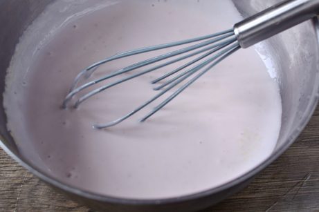 Оладьи на йогурте - фото шаг 1