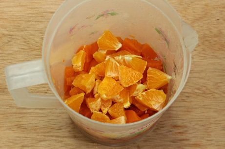 Тыквенный смузи с имбирем и апельсином - фото шаг 3