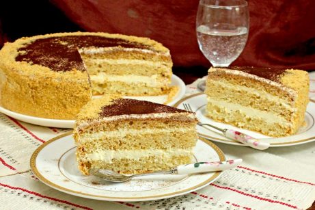 Бисквитный торт с масляным кремом - фото шаг 13