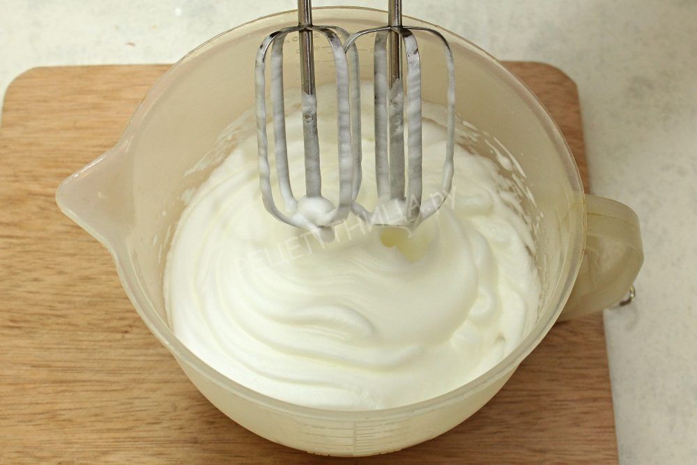 Бисквитный торт с масляным кремом - фото шаг 1