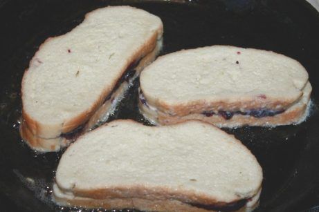 Сэндвич с вареньем - фото шаг 9