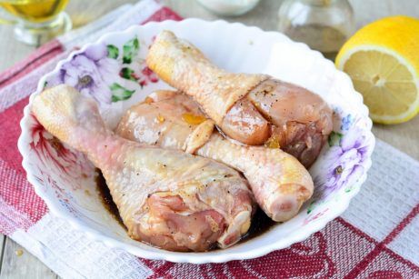 Куриные ножки в соевом соусе с медом в духовке - фото шаг 4