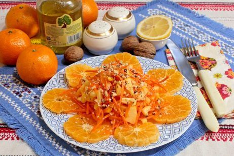 Салат с мандаринами морковью и яблоком - фото шаг 7