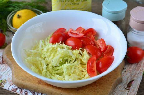 Салат с савойской капустой и овощами - фото шаг 3