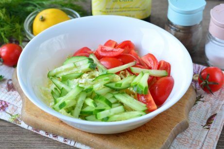 Салат с савойской капустой и овощами - фото шаг 5