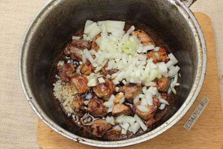 Овощное рагу с мясом, картошкой и кабачками - фото шаг 2