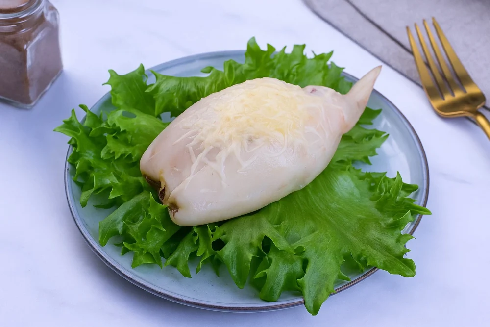 Кальмары фаршированные, запечённые в духовке